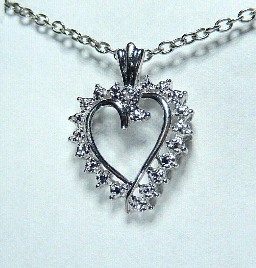 *NWT*  10k White Gold  Diamond Heart Pendant with 18" Chain