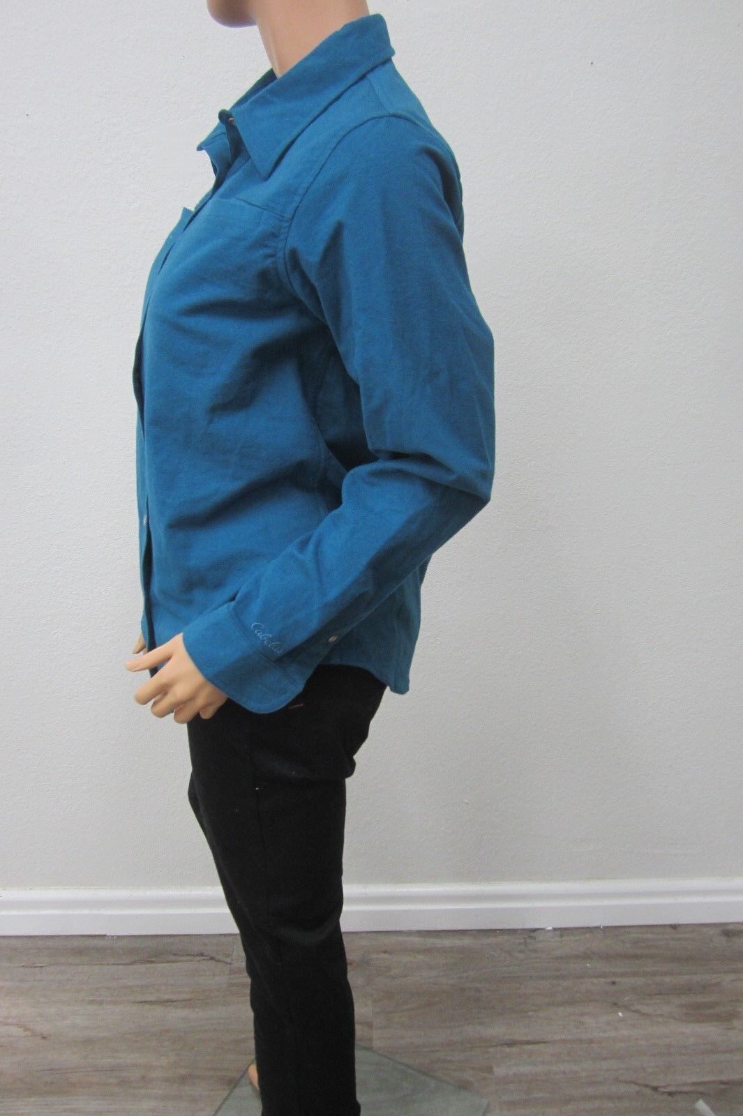 *MINT*Cabelas Women's Thick Warm Blue Flanel Regular Long Sleeve Shirt Sz Med