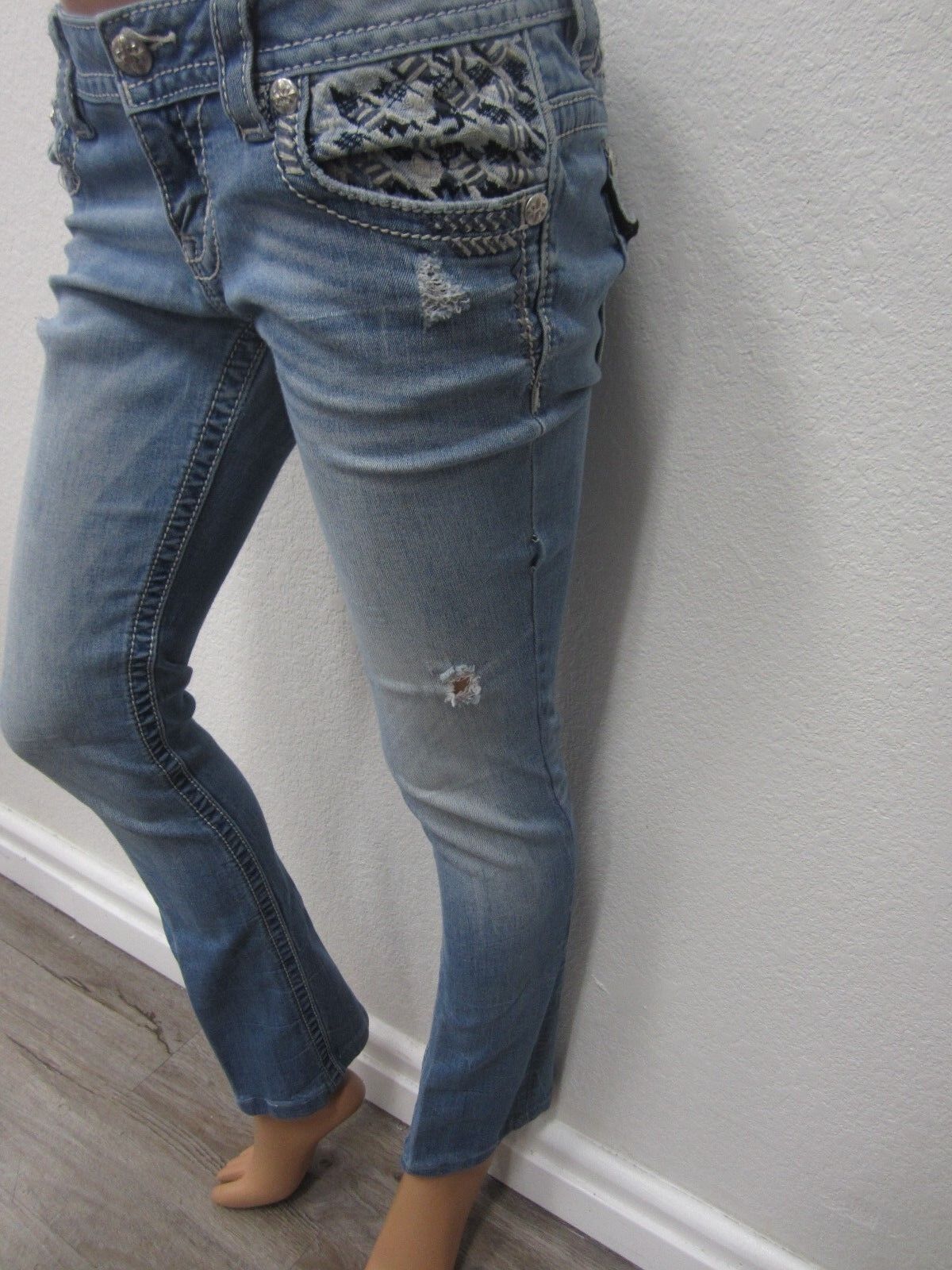 NICE Miss Me Jeans JP7656SB Distressed Medium Blue Great Trim Size W27 x L34