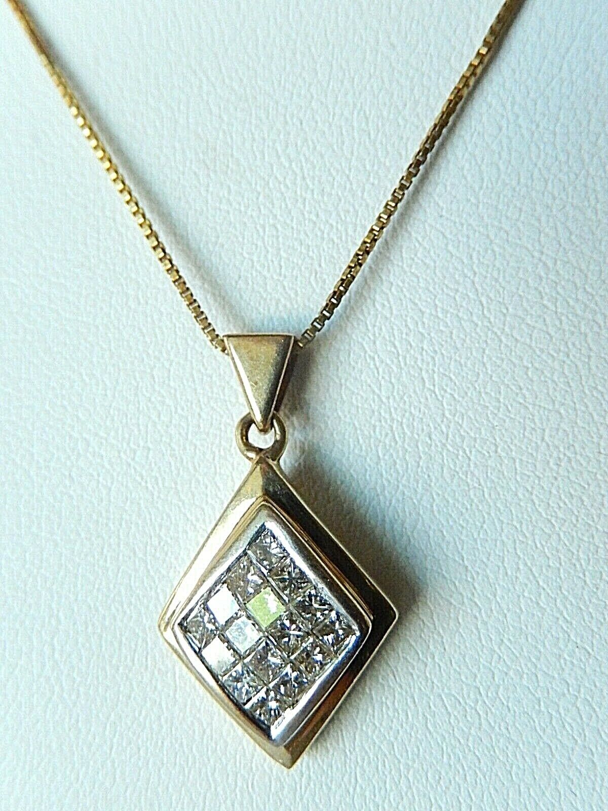 *VINTAGE*  14K Yellow Gold 1CT VS Princess Cut Diamond Pendant With 18" Chain