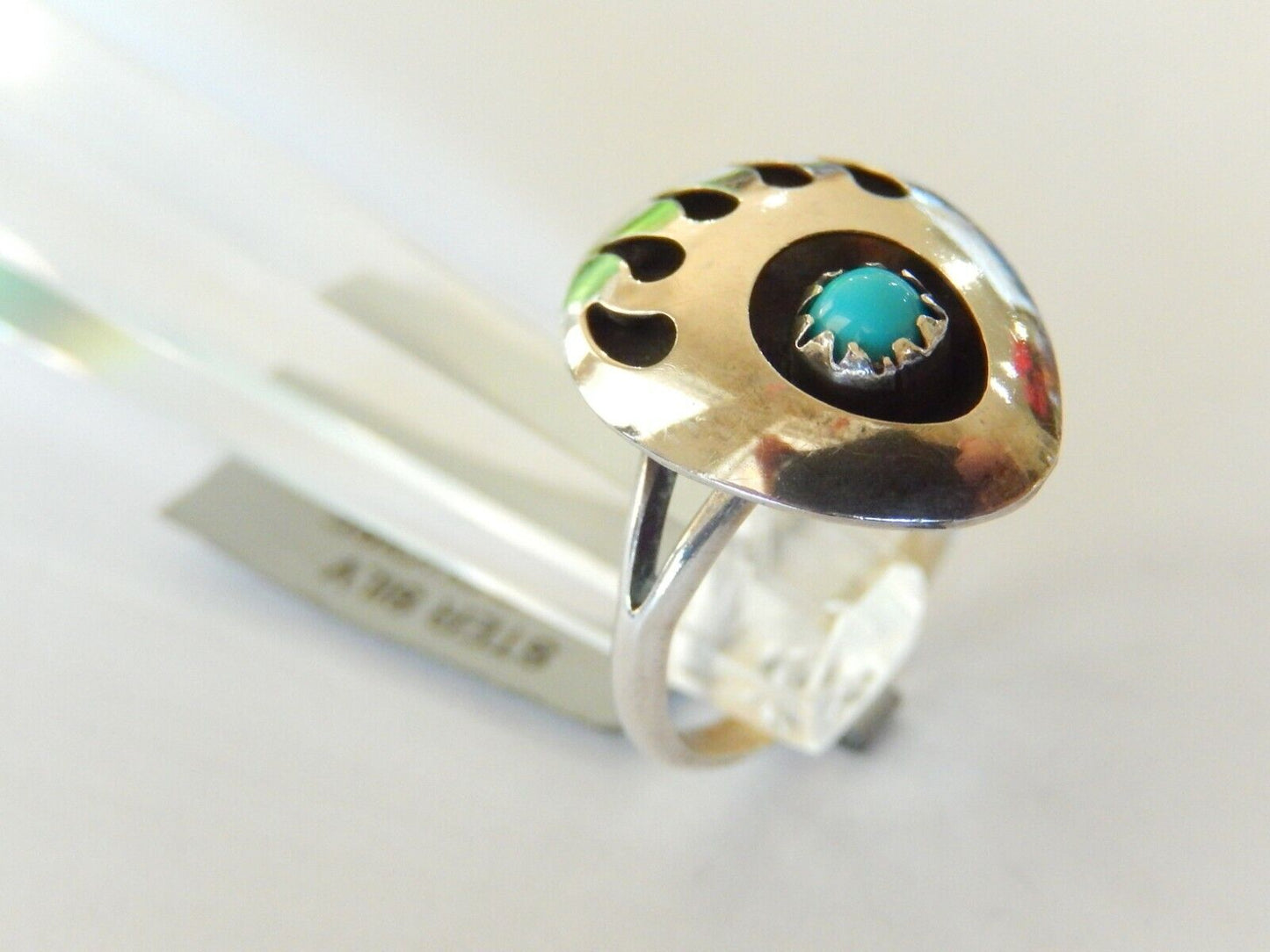 *VINTAGE*  Native Amer. Sterling Silver Turquoise Bear Claw Design Ring Sz 7.75