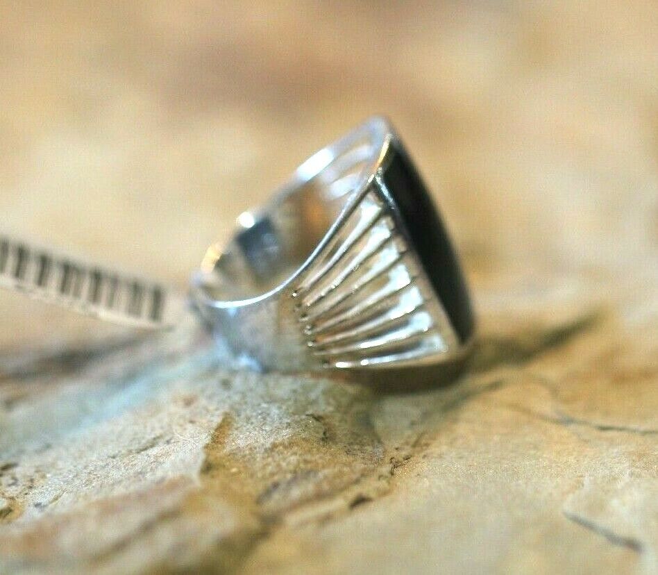 *VINTAGE* LARGE - Artist   "CW"  Sterling Silver Black Onyx Ring Size 7