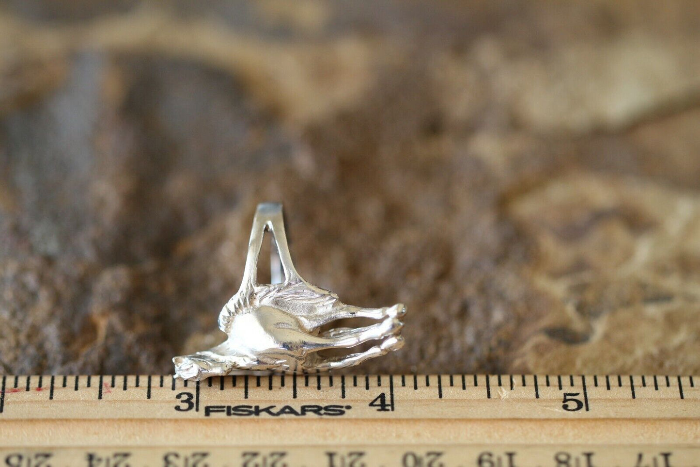 *VINTAGE*  Native American Sterling Silver Large Horse Ring Sz 9 - 1 1/4" x 1/2"