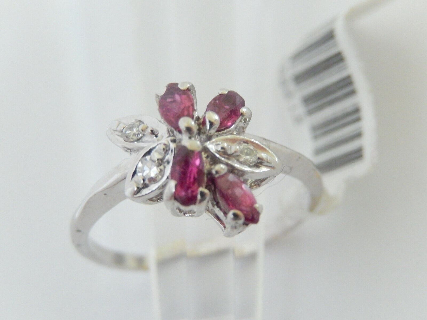 14K White Gold Elegant Natural Diamond & Ruby Cluster Cocktail Ring Size 7