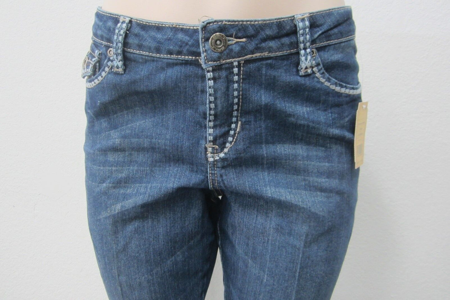 *MINT*  Salt Works Women's  New York City Med Rise Bootcut Jeans Sz 8 x L32