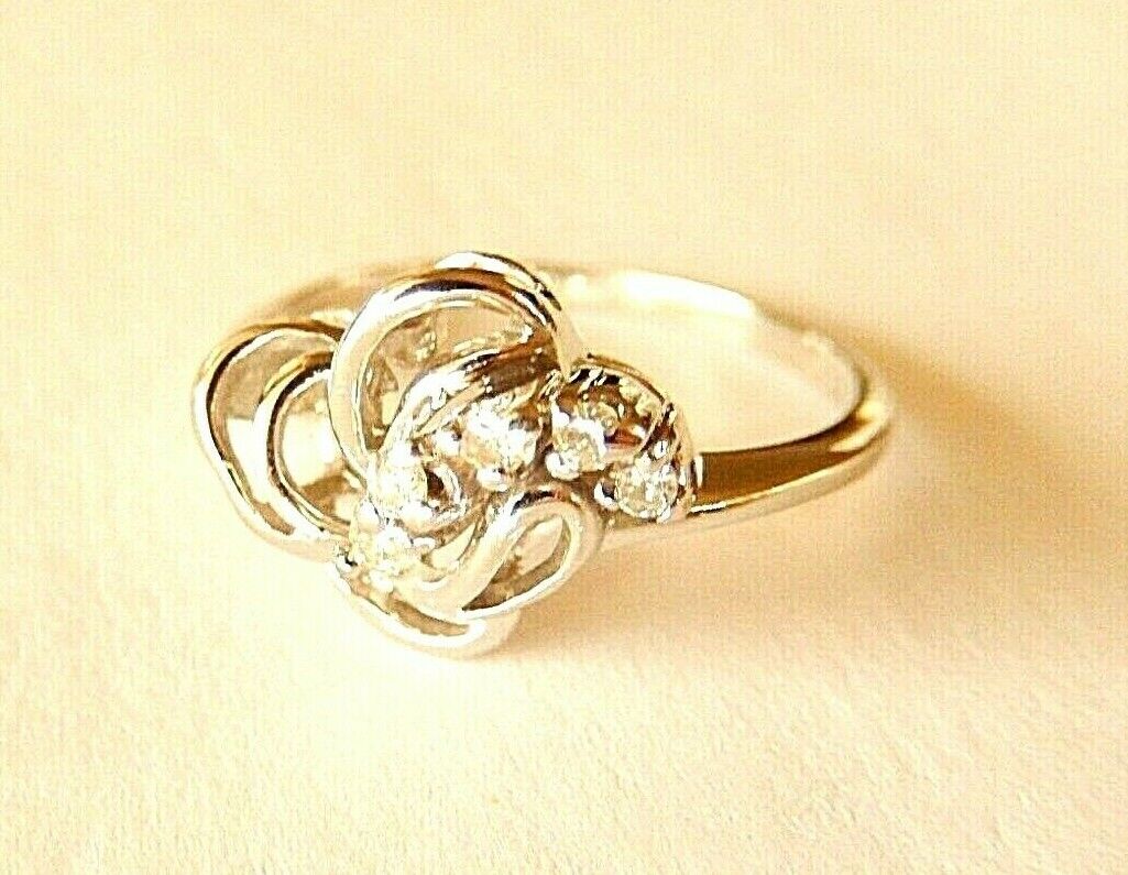 *NEW*  14K WHITE GOLD LADIES FREE FORM DIAMOND RING SIZE 6.5