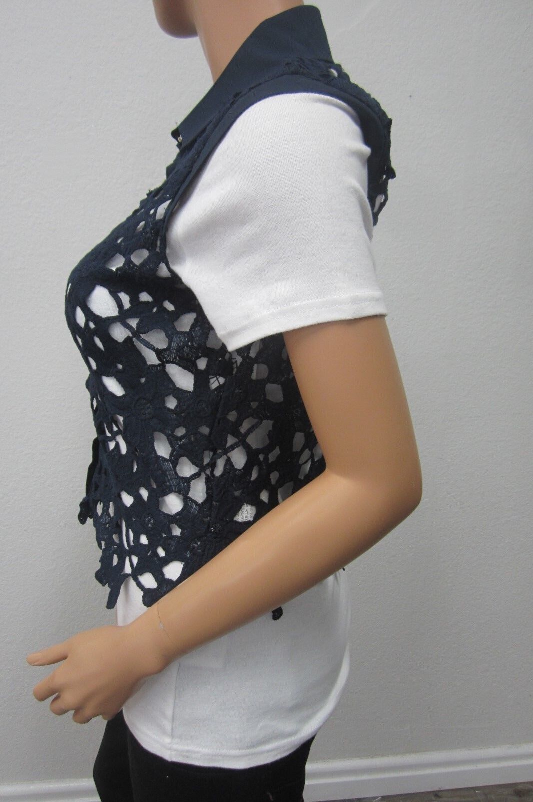 *NWT* Win Win Apparel Navy Lace CUTE Top Size Large