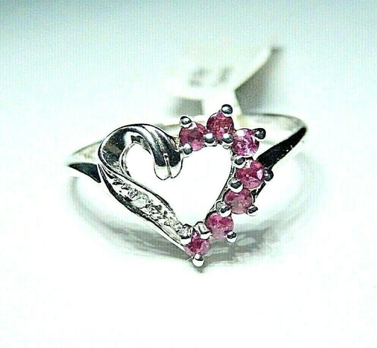 *NWT* 10kt White Gold  Diamond & Ruby Heart Shaped Ring Sz. 7.25