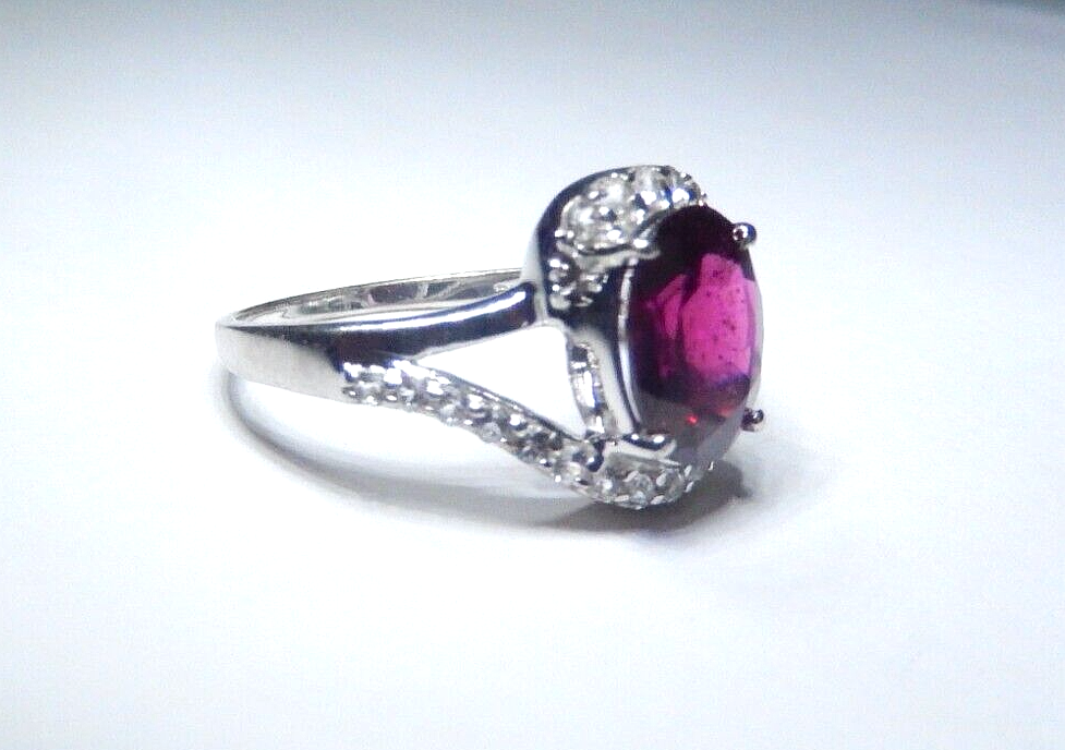 *VINTAGE*  Lab Created Ruby  w/CZ Accents 925 Sterling Silver  Ring Sz 9.25