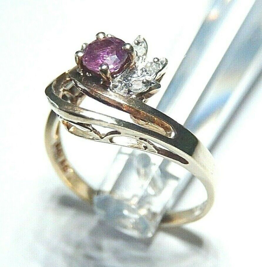 *VINTAGE*  10K Yellow Gold Amethyst & Diamond Ring Size 7.5