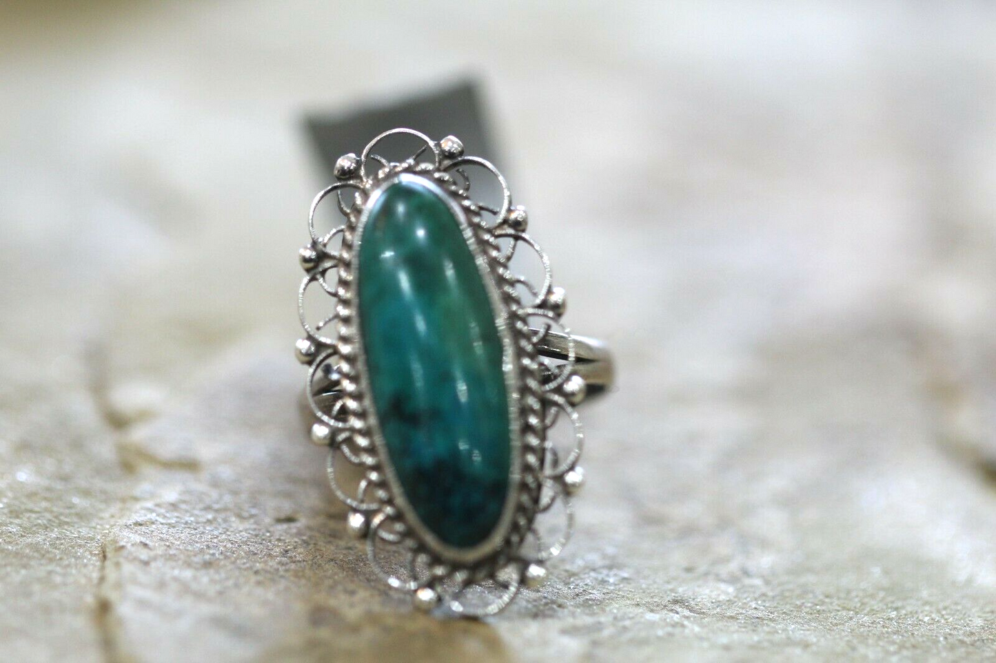 *VINTAGE*   Native American Sterling Silver & Turquoise Ring! Size: 6.25
