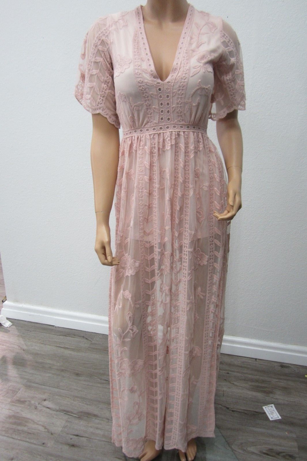 *NWT* Gianni Bini Fan Favs GB Long Dusty Rose Lace  Dress Semi Sheer Size XSmall