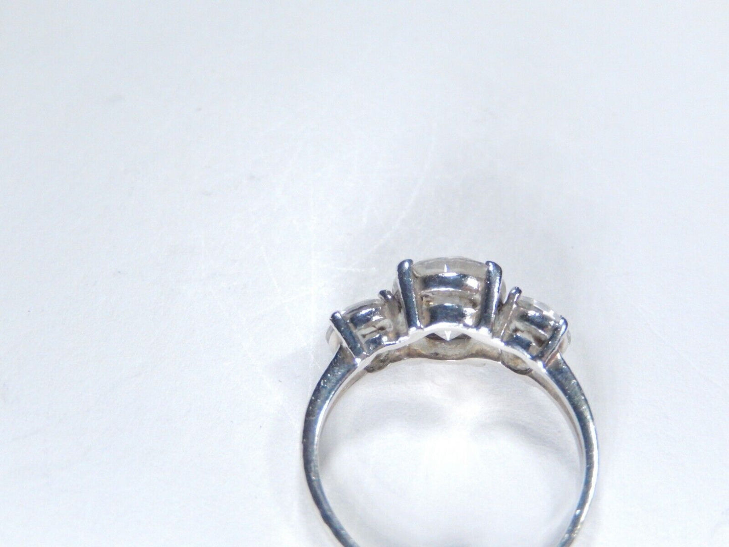 *VINTAGE*   Sterling Silver Three Stone 3.00 CT Cubic Zirconia CZ Ring Size 6.75