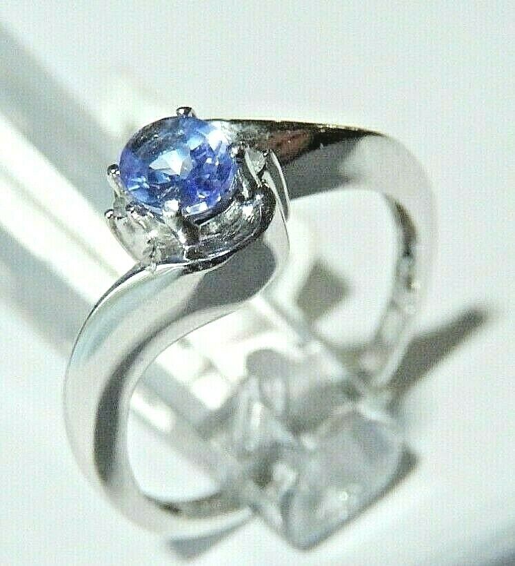 *NWT* 10K White Gold Oval Tanzanite & White Diamond Ring Size 7.5