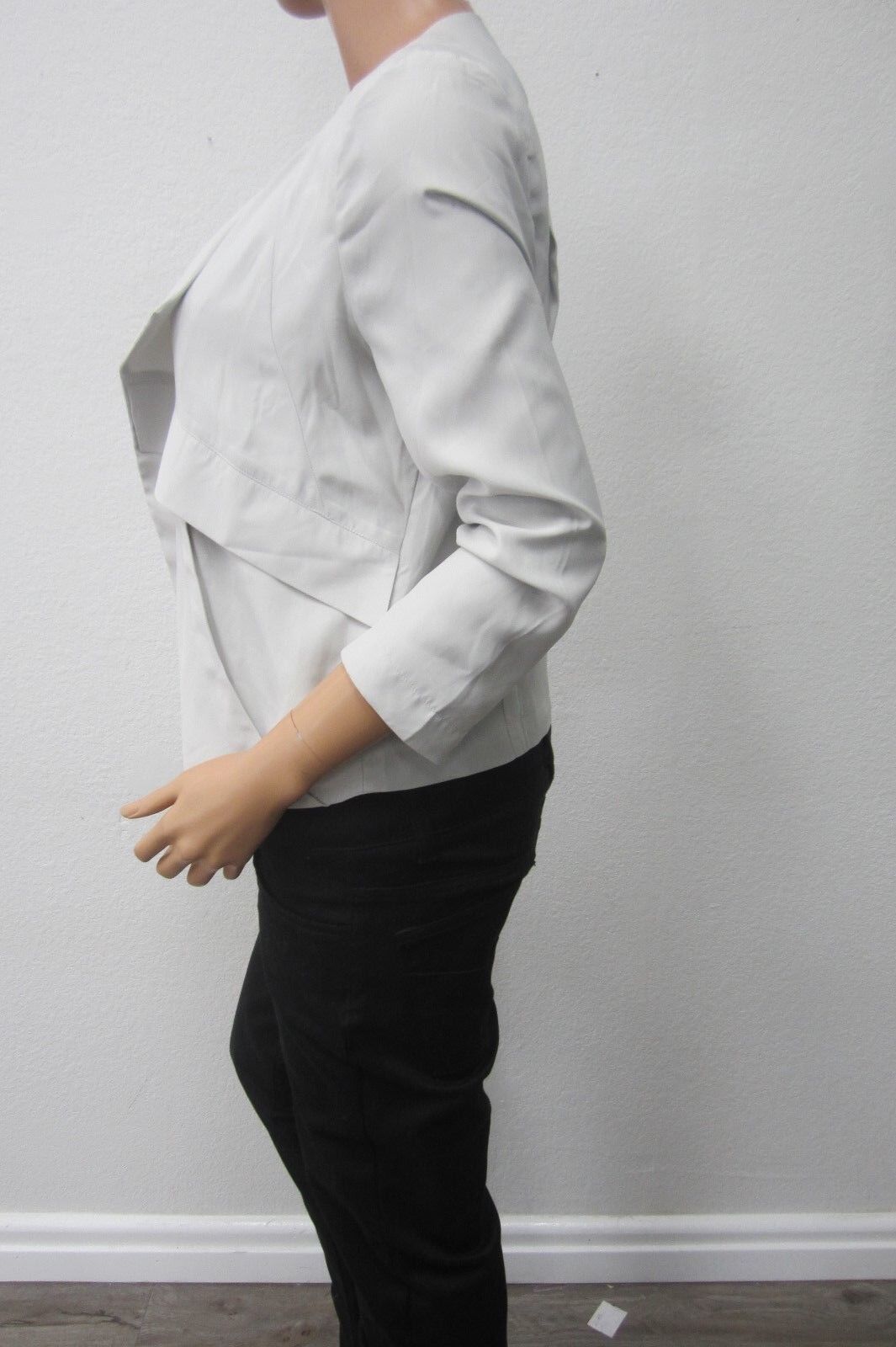 Valette 3/4 Sleeve with Front Pockets Lined Gray Light Weight Jacket Sz XS CUTE