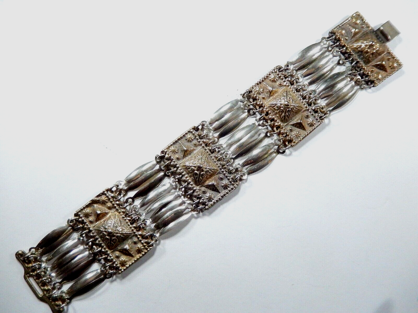 *VINTAGE*  BRASS & SILVER REPOUSSÉ PANEL LINK MEXICO BRACELET 1-3/8" x 7.5"
