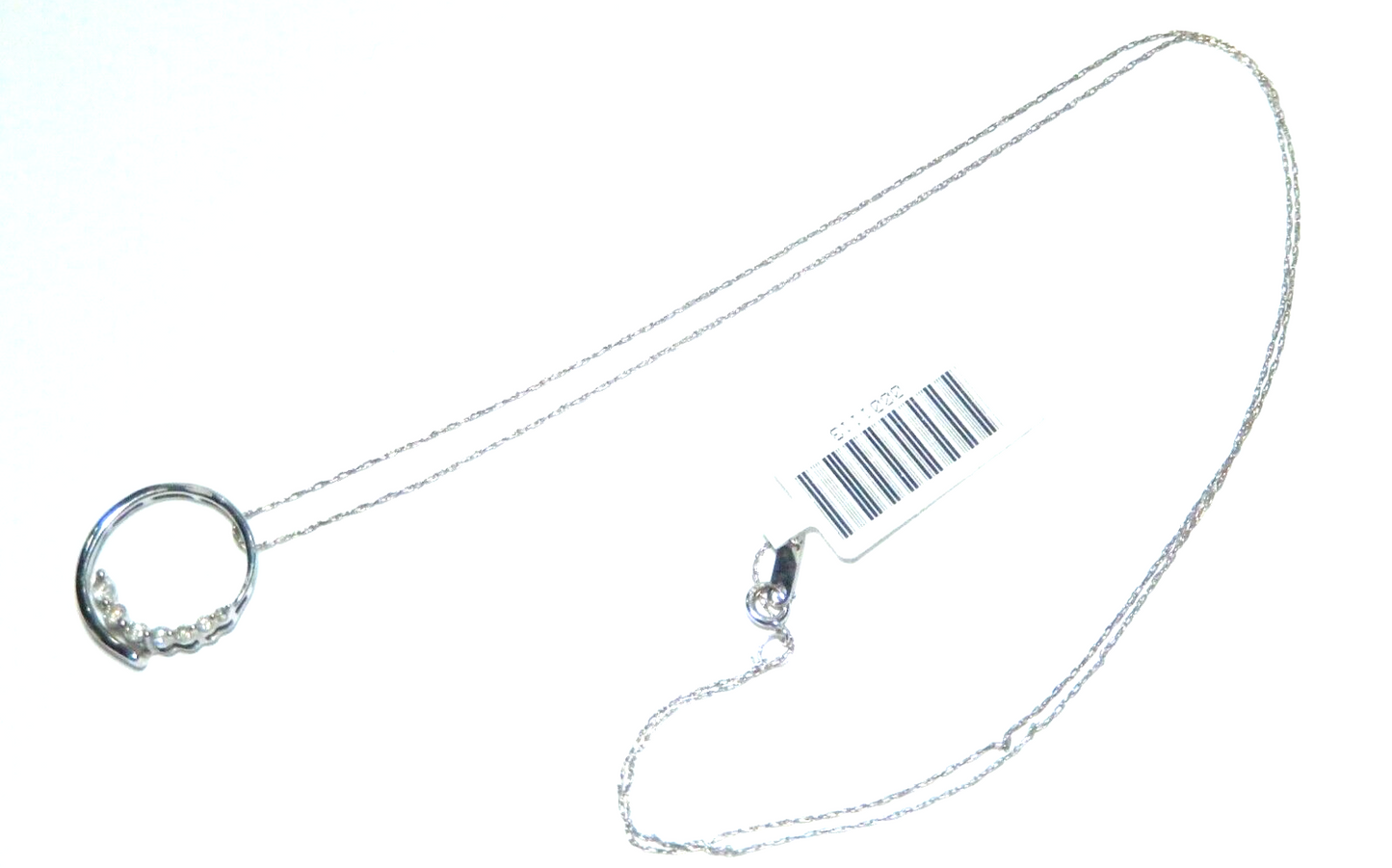 10K WHITE GOLD 7 DIAMOND CIRCLE OF LOVE PENDANT w/18" Chain