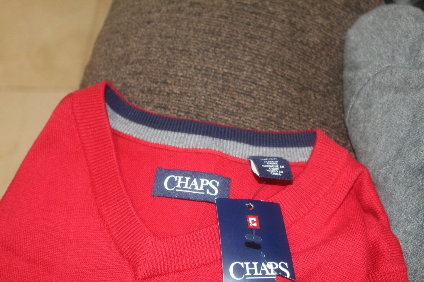 *NWT* $45. Women's CHAPS Knit Sweater  RED Pull Over SOFT Sleeveless Size Small